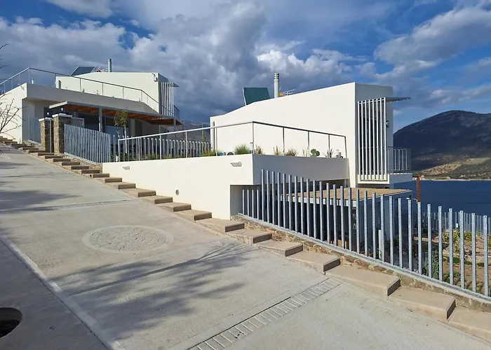 Physis Fokida Villa Eratini